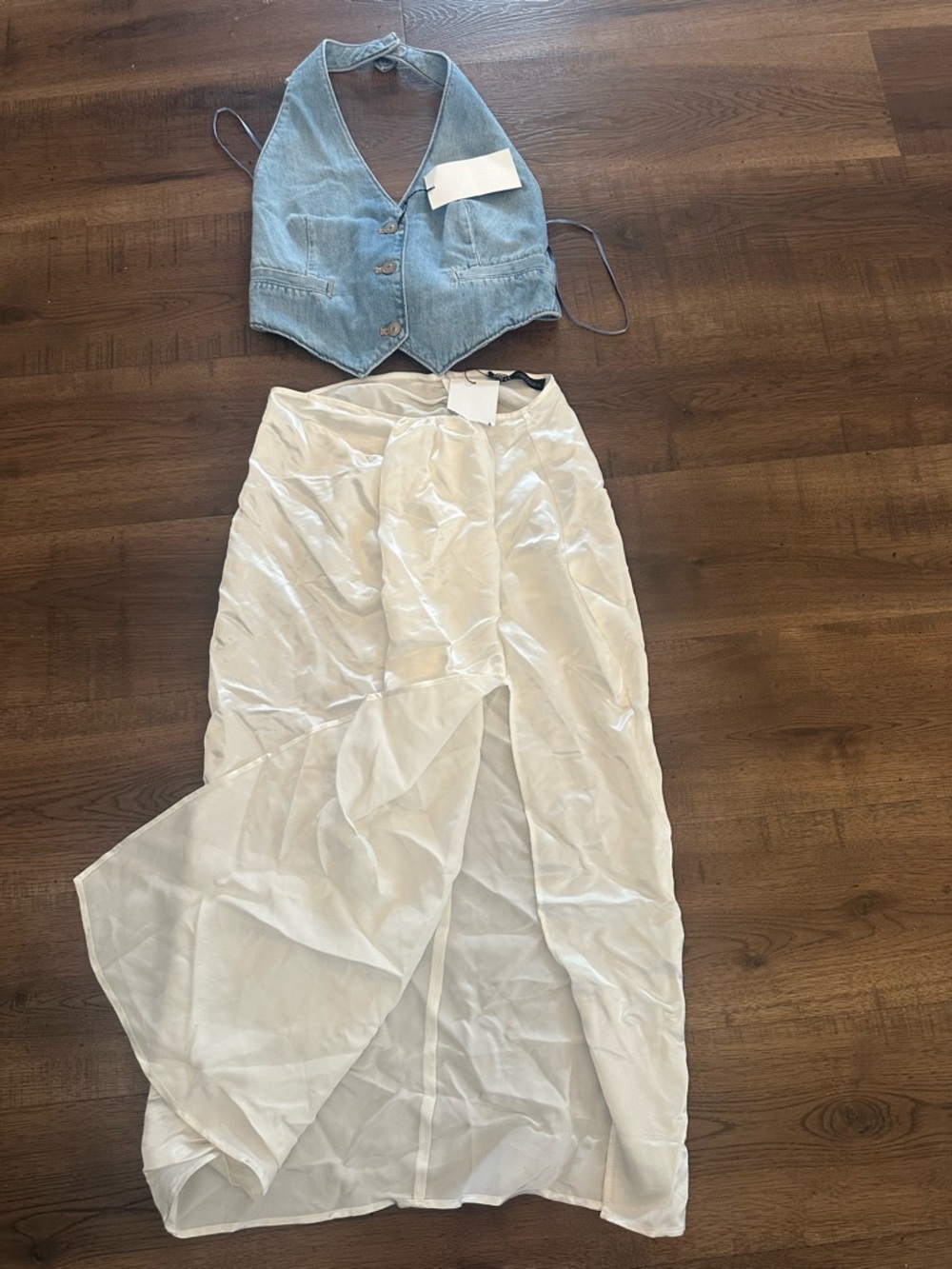 Zara White Satin Maxi Skirt - Elegant High-Slit Design